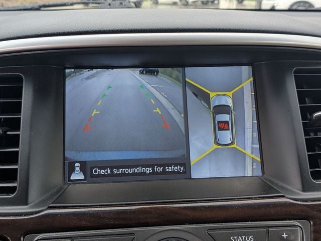 2016 Nissan Pathfinder SL