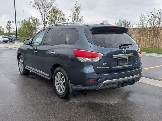 2016 Nissan Pathfinder SL