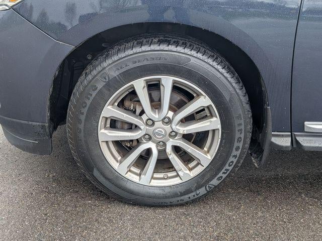 2016 Nissan Pathfinder SL