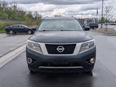 2016 Nissan Pathfinder SL