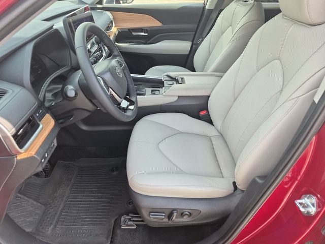 2025 Toyota Grand Highlander Limited