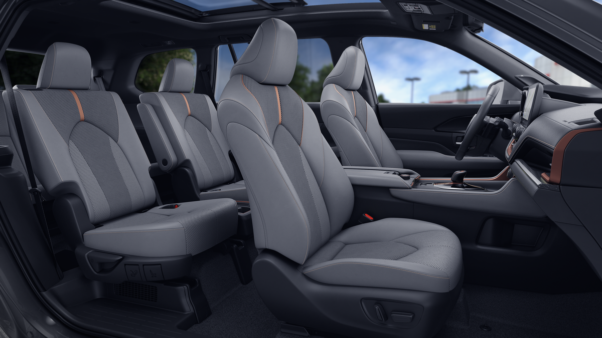 2026 Toyota Grand Highlander Hybrid Hybrid MAX Platinum