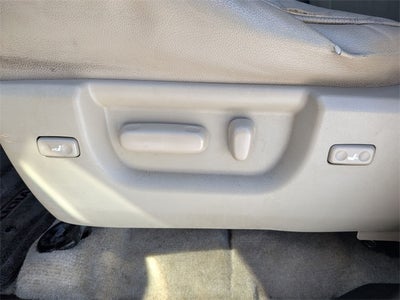 2011 Toyota SEQUOIA Platinum