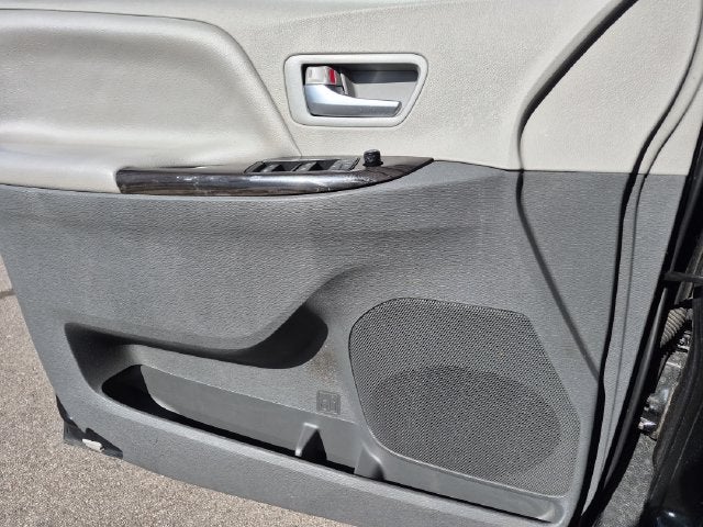 2018 Toyota Sienna XLE Premium 7 Passenger