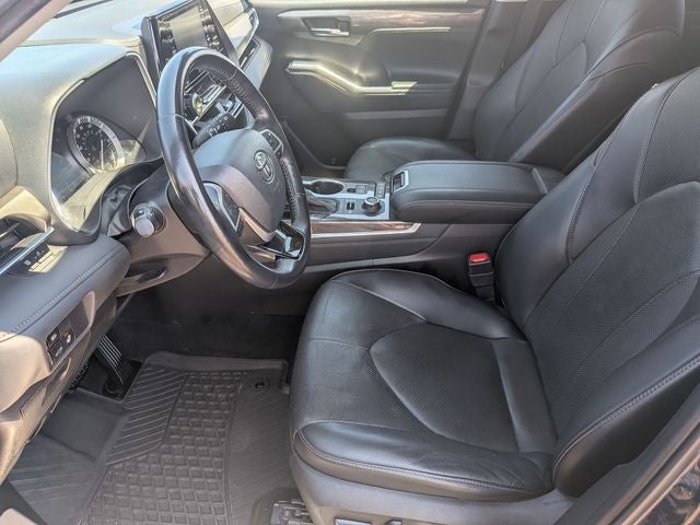 2022 Toyota Highlander Limited