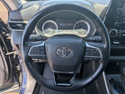 2022 Toyota Highlander Limited