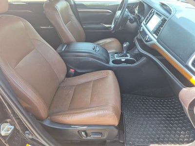 2019 Toyota HIGHLANDER LIMITED V6 AWD Limited