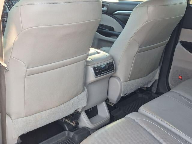 2017 Toyota Highlander Limited Platinum