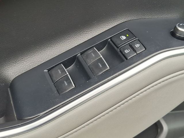2022 Toyota Highlander Hybrid Platinum