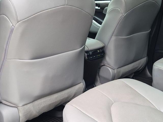 2022 Toyota Highlander Hybrid Platinum
