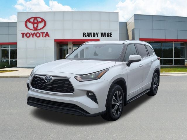 2022 Toyota HIGHLANDER HYBRD XLE