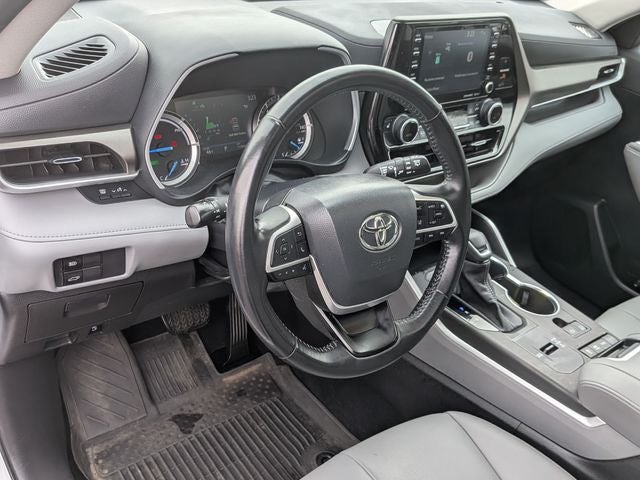 2022 Toyota HIGHLANDER HYBRD XLE