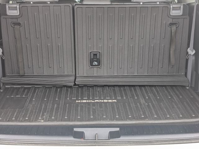 2022 Toyota HIGHLANDER HYBRD XLE