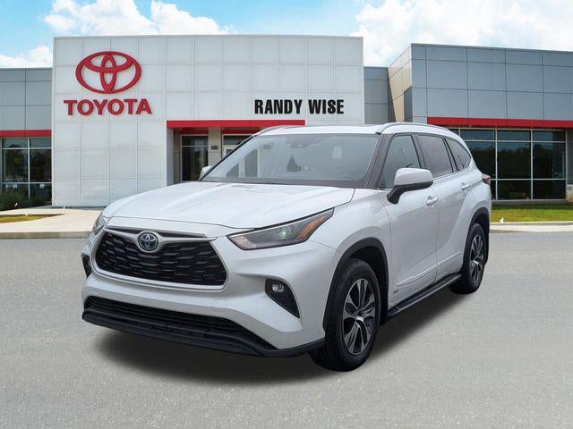 2022 Toyota HIGHLANDER HYBRD XLE