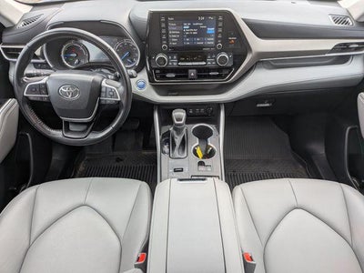 2022 Toyota HIGHLANDER HYBRD XLE