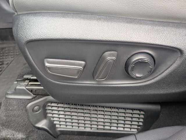 2022 Toyota Sienna XLE 7 Passenger