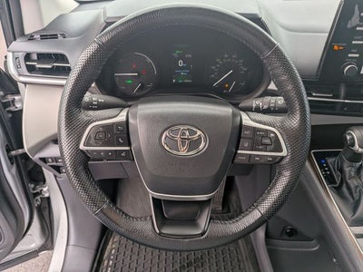 2022 Toyota Sienna XLE 7 Passenger