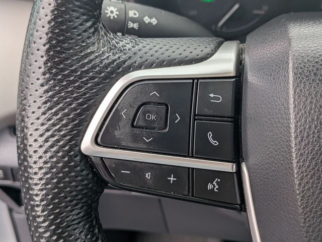 2022 Toyota Sienna XLE 7 Passenger