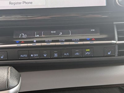 2022 Toyota Sienna XLE 7 Passenger