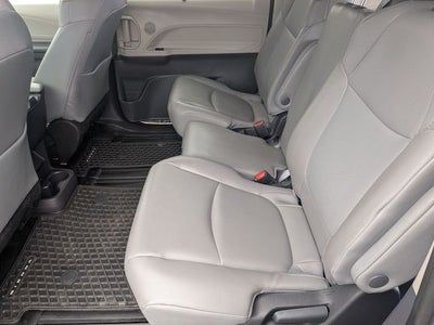 2022 Toyota Sienna XLE 7 Passenger