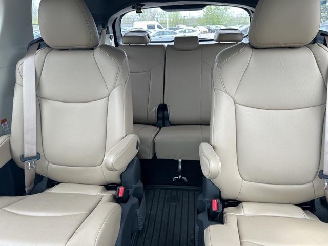 2023 Toyota Sienna XLE 7 Passenger