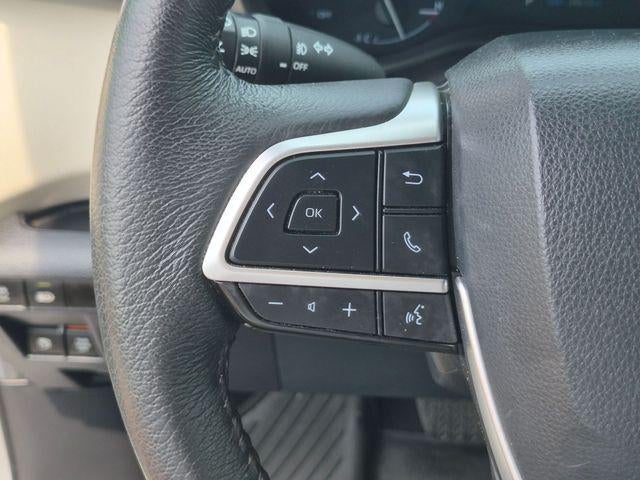 2023 Toyota Sienna XLE 7 Passenger