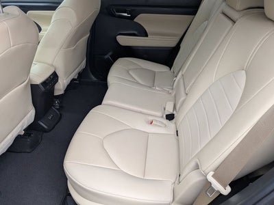 2024 Toyota HIGHLANDER HEV XLE