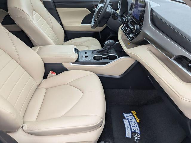 2024 Toyota HIGHLANDER HEV XLE