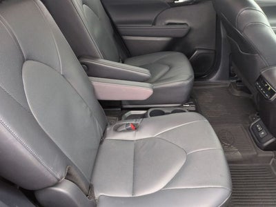 2024 Toyota HIGHLANDER Limited