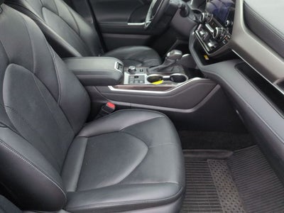 2024 Toyota HIGHLANDER Limited