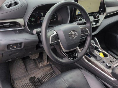 2024 Toyota HIGHLANDER Limited