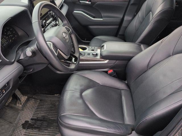 2024 Toyota HIGHLANDER Limited