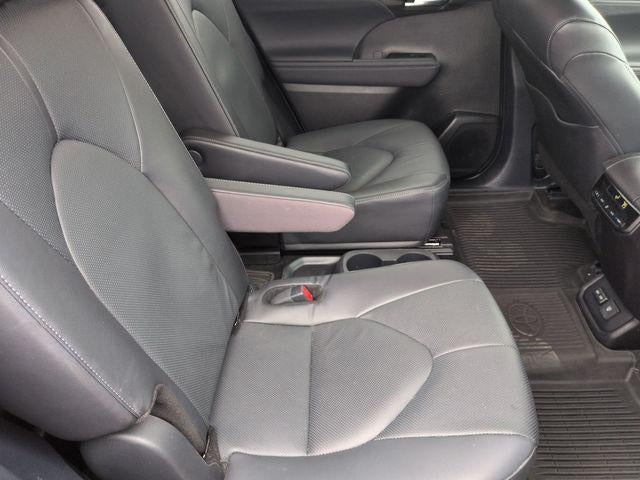 2024 Toyota HIGHLANDER Limited