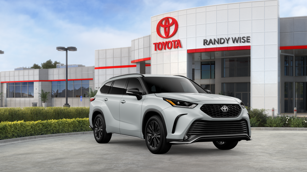2026 Toyota Highlander XSE