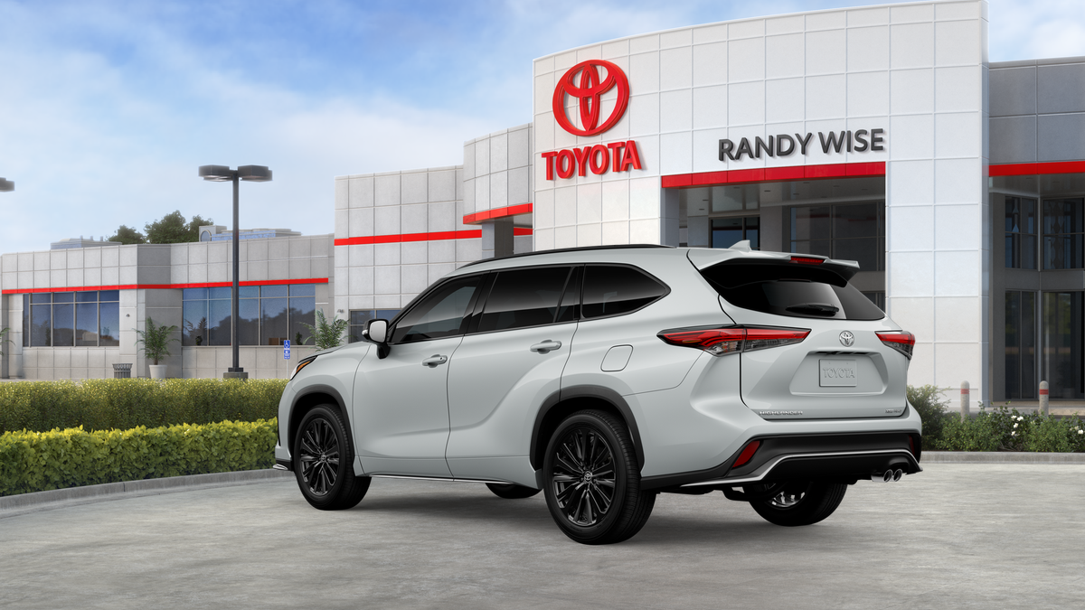 2026 Toyota Highlander XSE