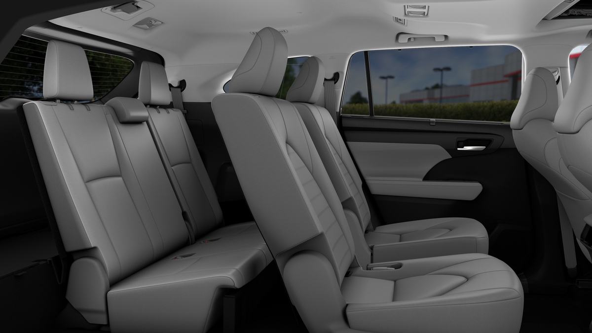 2026 Toyota Highlander XLE