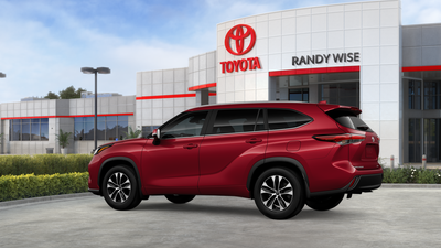 2026 Toyota Highlander XLE