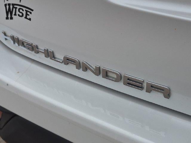2024 Toyota Highlander XLE