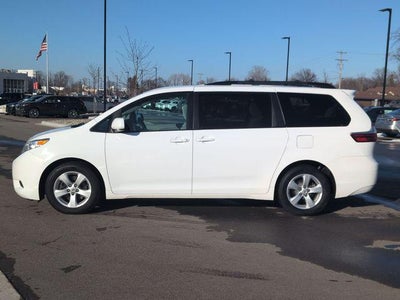 2015 Toyota SIENNA LE 3.5L LE 8 Passenger