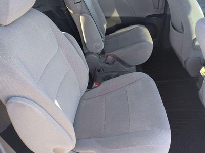2015 Toyota SIENNA LE 3.5L LE 8 Passenger