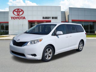 2013 Toyota SIENNA LE 3.5L LE 8 Passenger