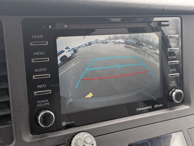 2018 Toyota SIENNA LE 3.5L LE 8 Passenger