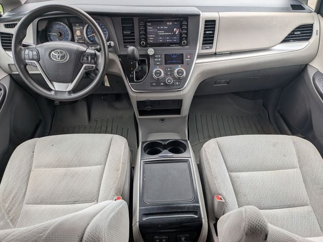 2018 Toyota SIENNA LE 3.5L LE 8 Passenger