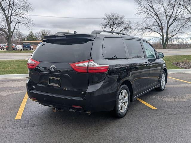 2018 Toyota SIENNA LE 3.5L LE 8 Passenger