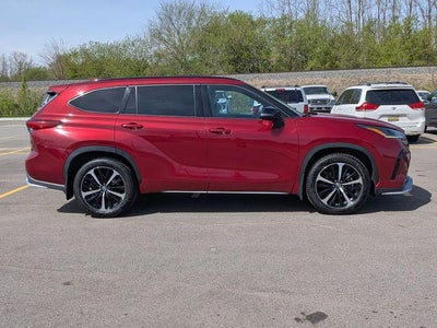 2021 Toyota HIGHLANDER XSE
