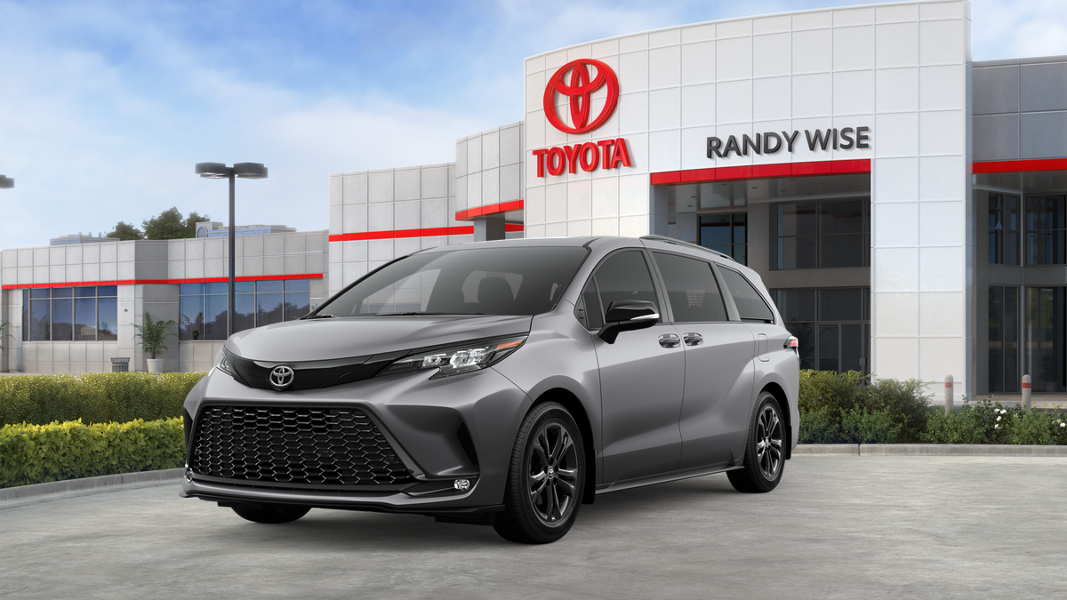 2026 Toyota Sienna XSE