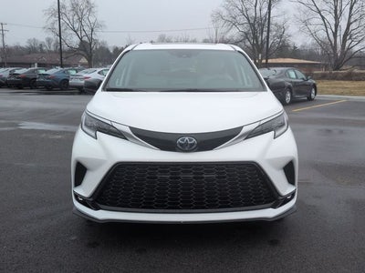 2023 Toyota SIENNA XSE AWD XSE