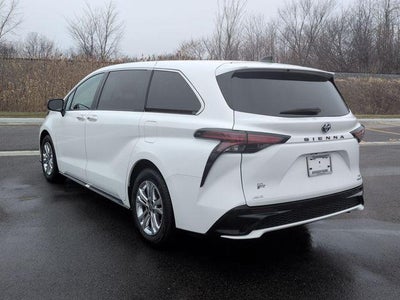 2023 Toyota SIENNA XSE AWD XSE