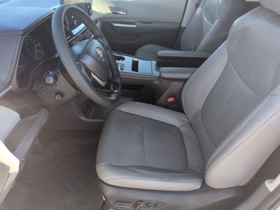 2022 Toyota Sienna Limited 7 Passenger