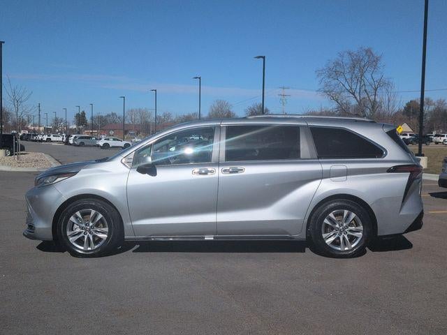 2022 Toyota SIENNA LTD AWD Limited 7 Passenger